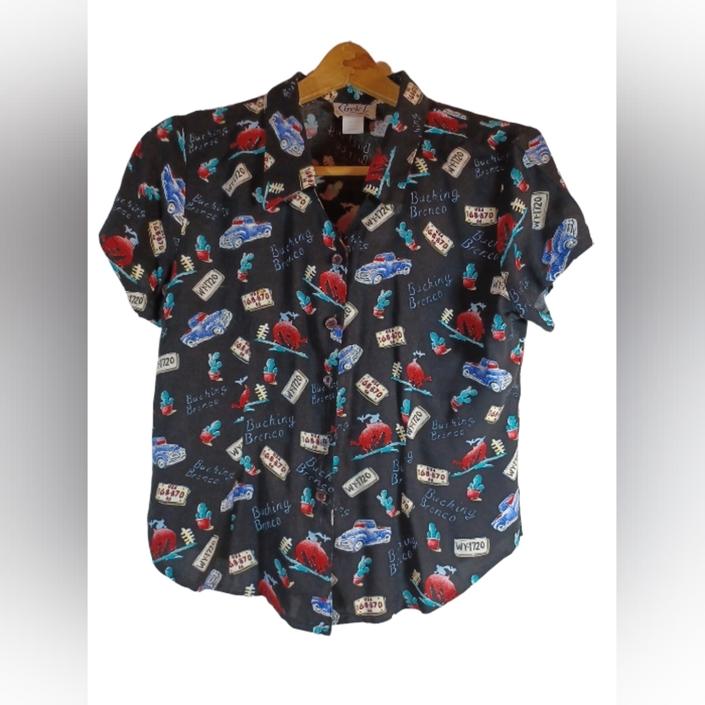 Circle T by Marilyn Lenox Vintage Top with Bucking Bronco Design Size Large
